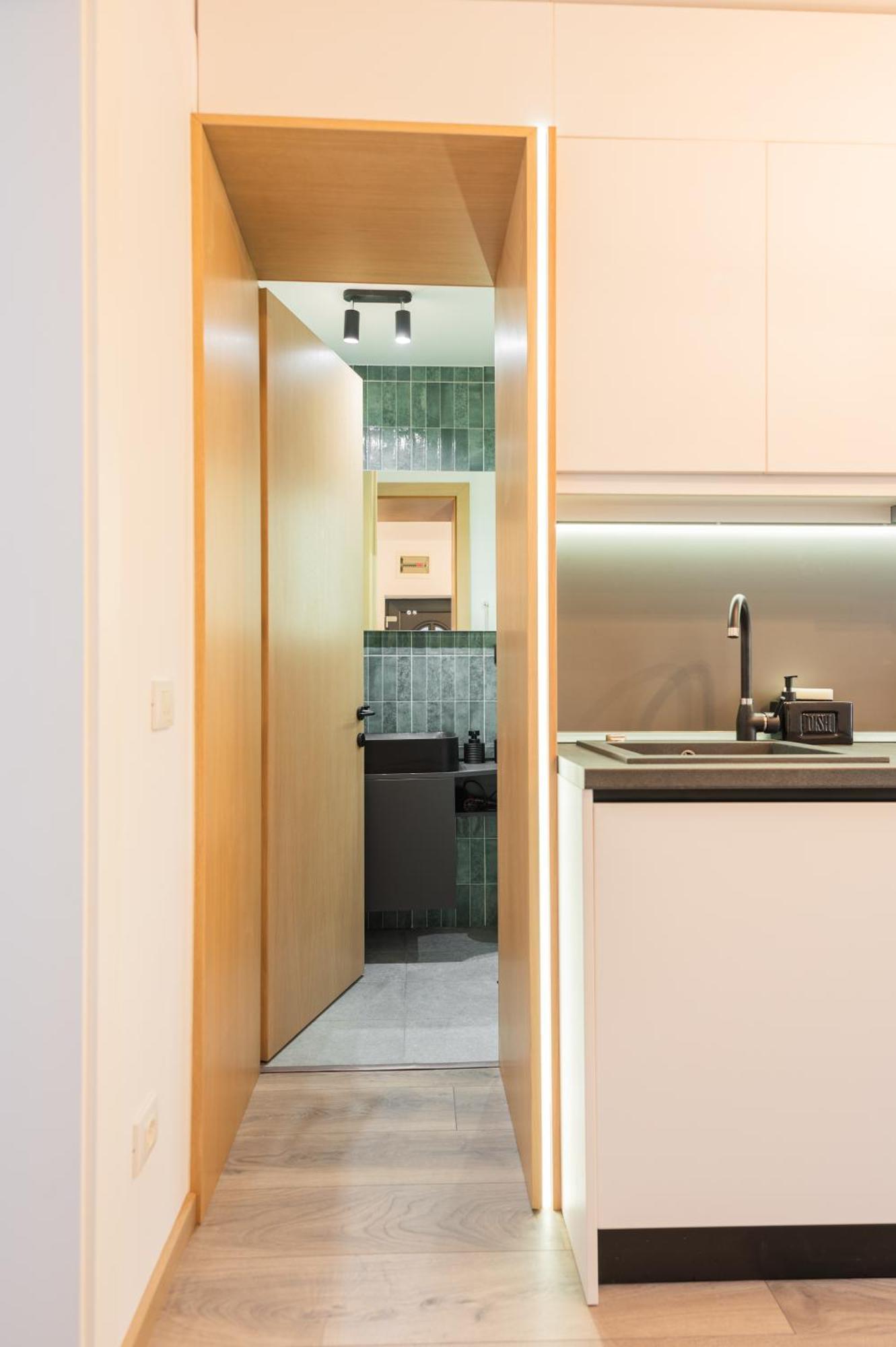 Fun House - Comfortable Stay With Garden And Near Parking Brassó Kültér fotó
